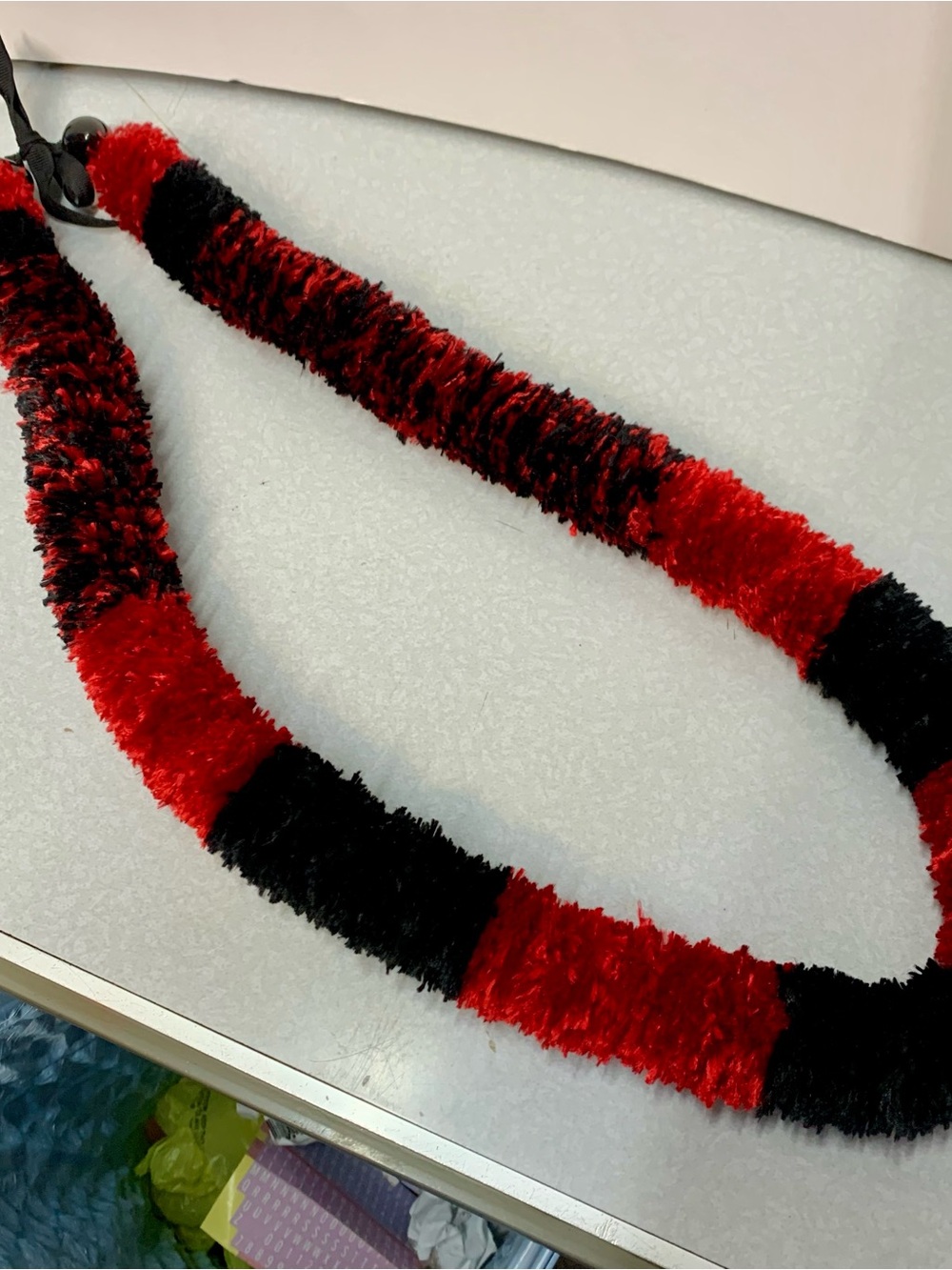 Handmade Hawaiian Eyelash Yarn Graduation Lei - Red & Black